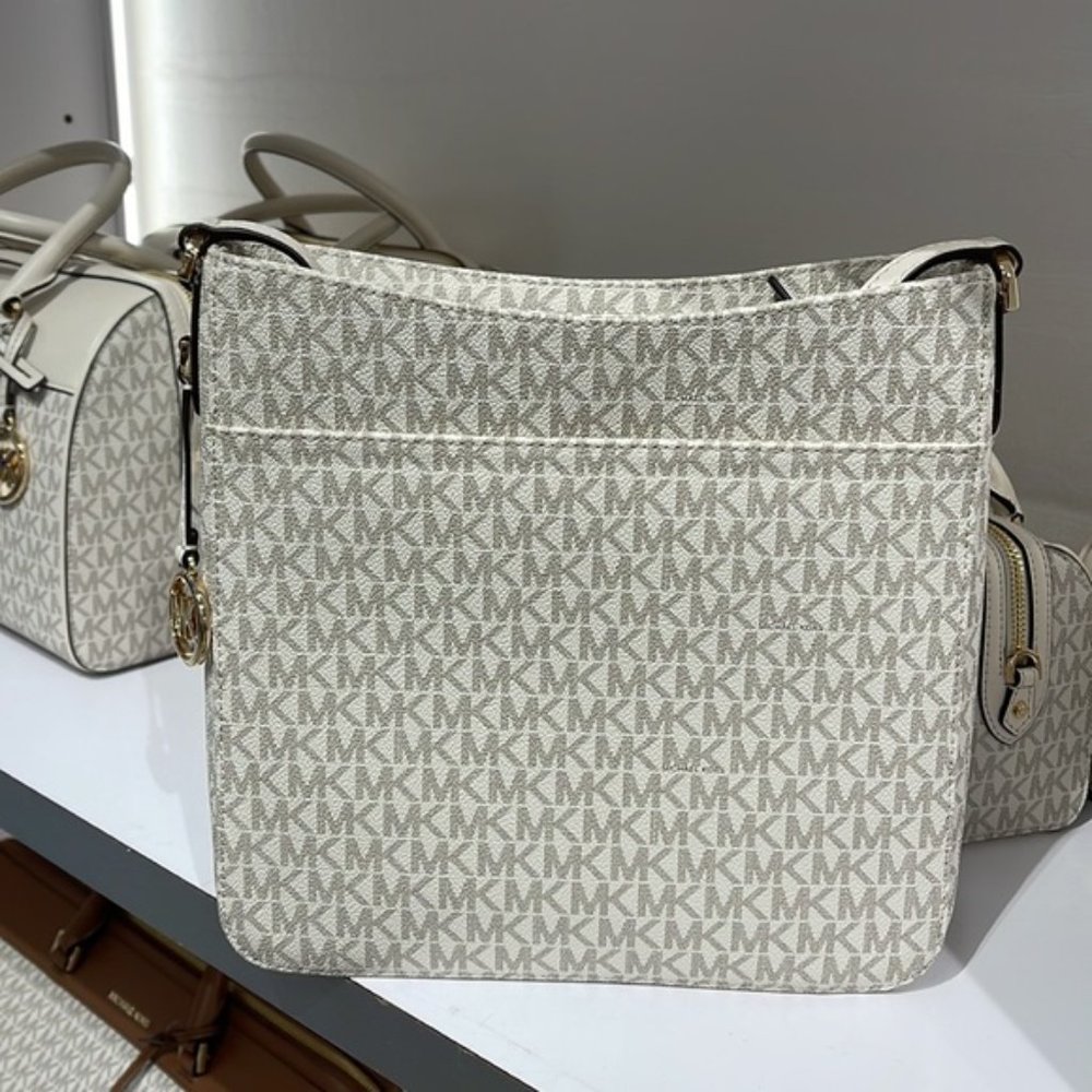 Michael Kors Jet Set Travel Large Messenger Crossbody Bag Light Cream Mu… - Picture 9 of 16